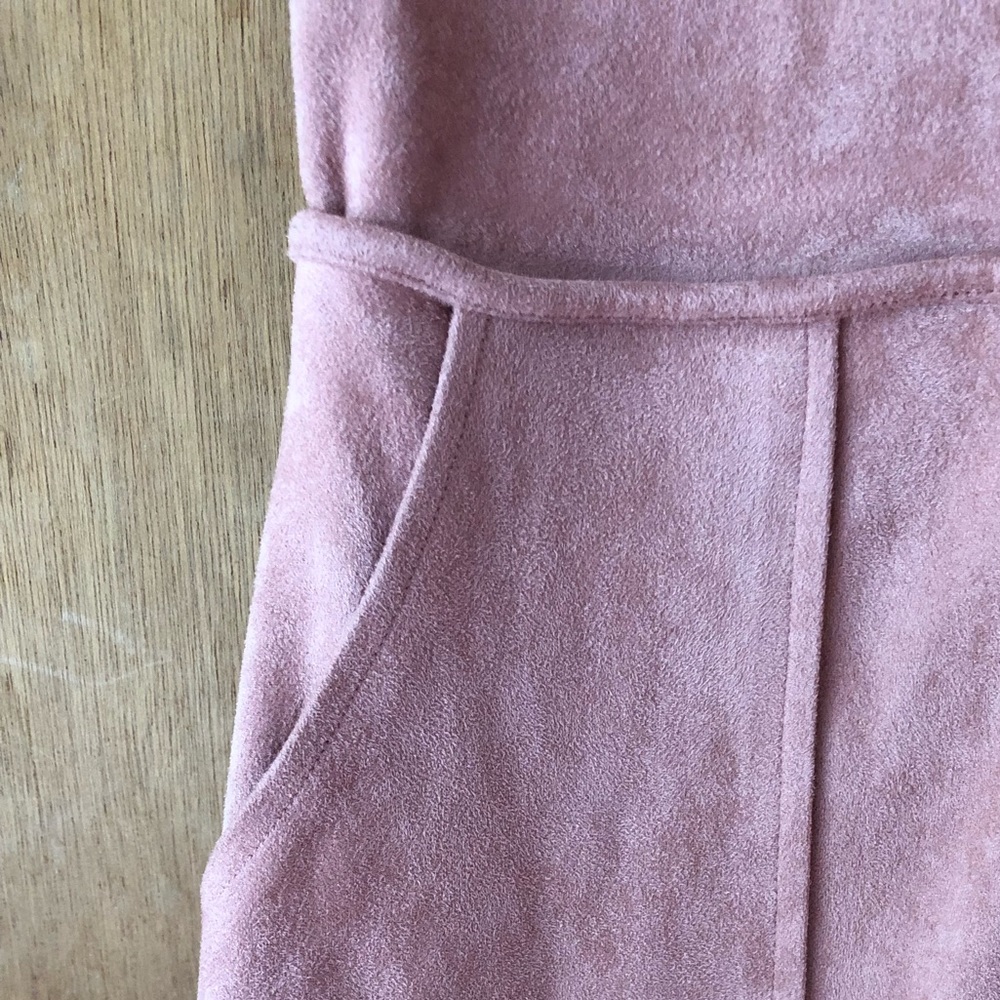Dress - Picture 4 of 5